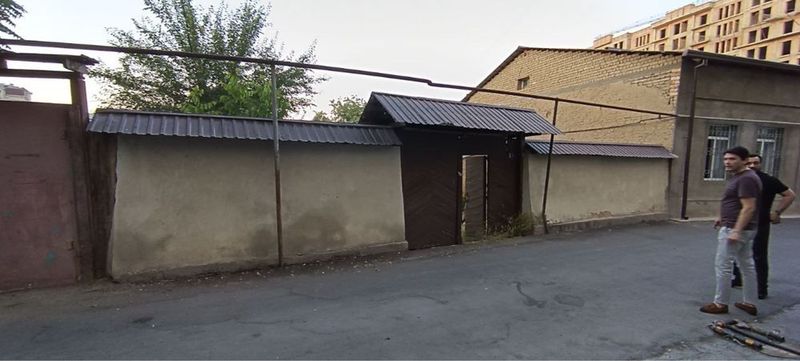 Продается участок. 6соток. Мирзо Улугбекский район. Улица Ниезбек Йули