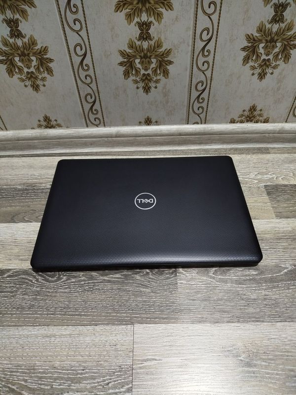 Dell i5 10-avlod покаления 8/1Tb