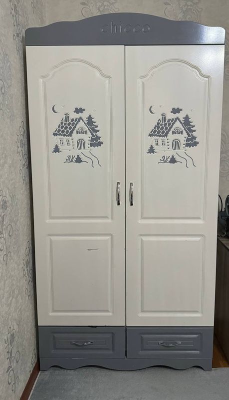 Holati yangi, ko’p foydalanilmagan, toza