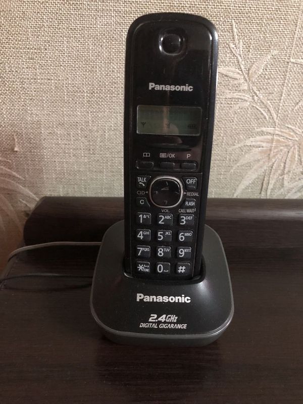 Продается радиотелефон Panasonic. Продается радиотелефон Panasonic.