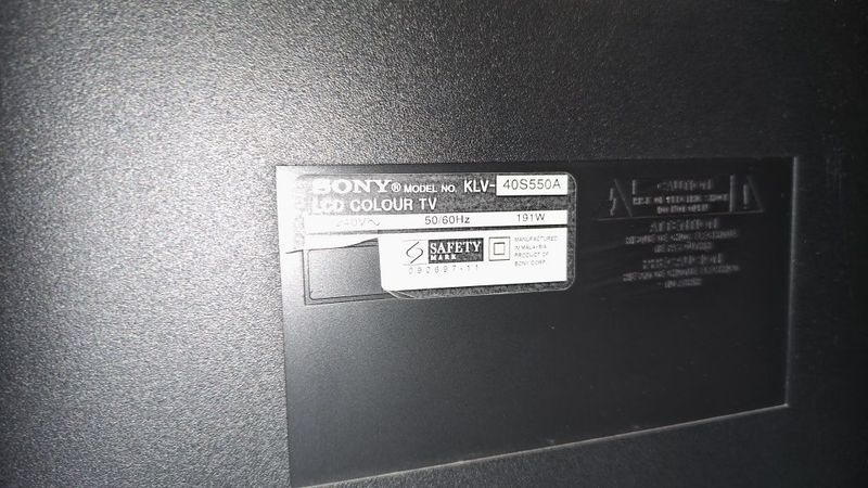 Продаётся телевизор sony bravia 43