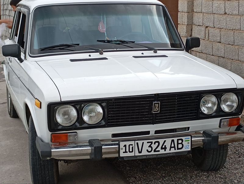 Avtomabil vaz 2106