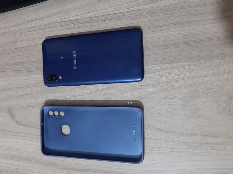 Samsung a10S sotiladi 3/32 GB hotira