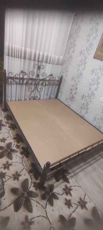 Кровать металл продам Кровать металл продам