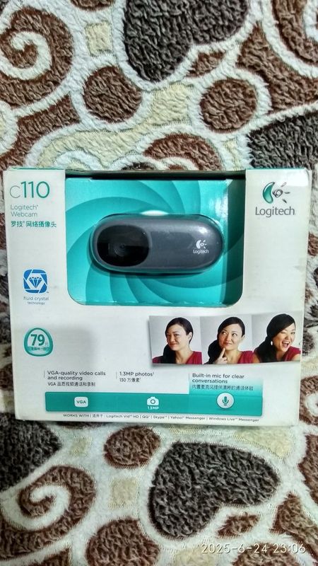 Веб-камера Logitech hd Веб-камера Logitech hd