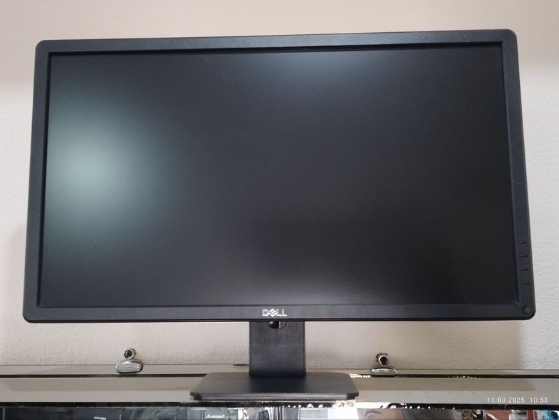 Монитор DELL 24"