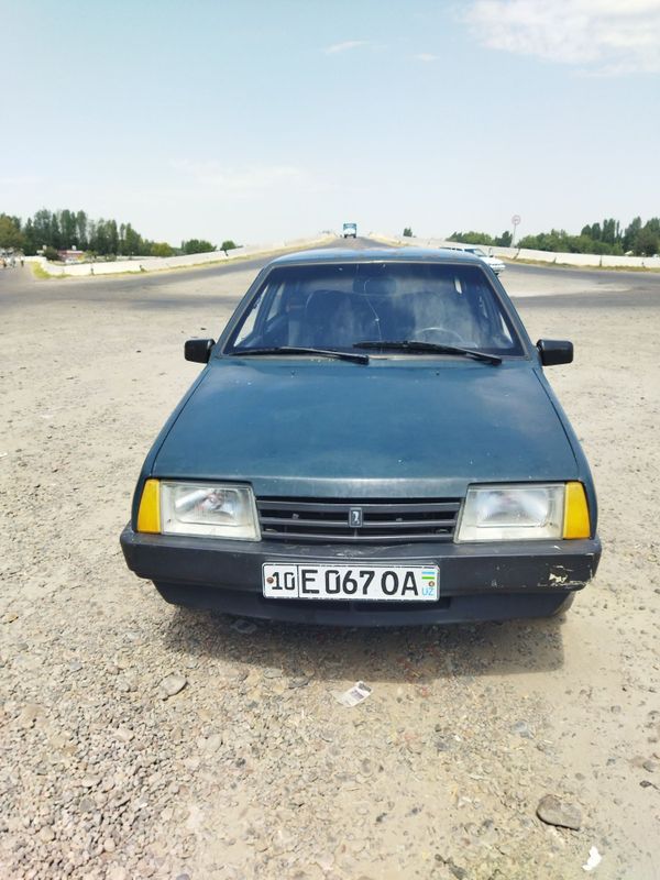 Lada 21099 sedan 1996 Lada 21099 sedan 1996