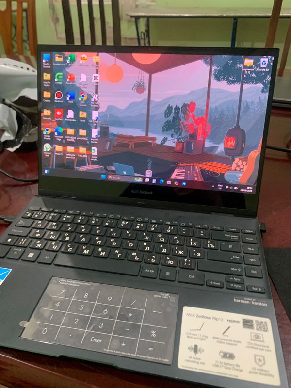 ASUS ZenBook UX363EA sensorli noutbuk sotiladi ASUS ZenBook UX363EA sensorli noutbuk sotiladi