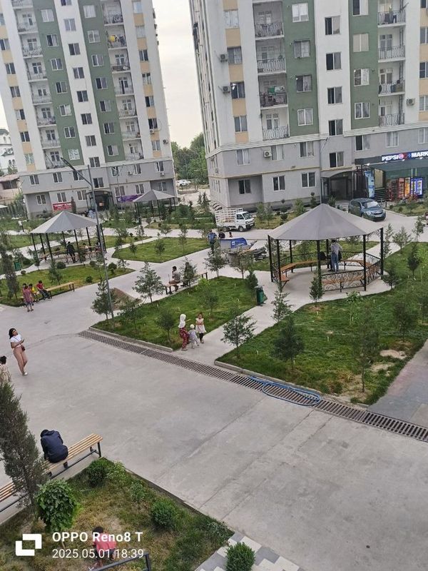 Choshtepa metro 1 bekat 2 xona arenda Choshtepa metro 1 bekat 2 xona arenda