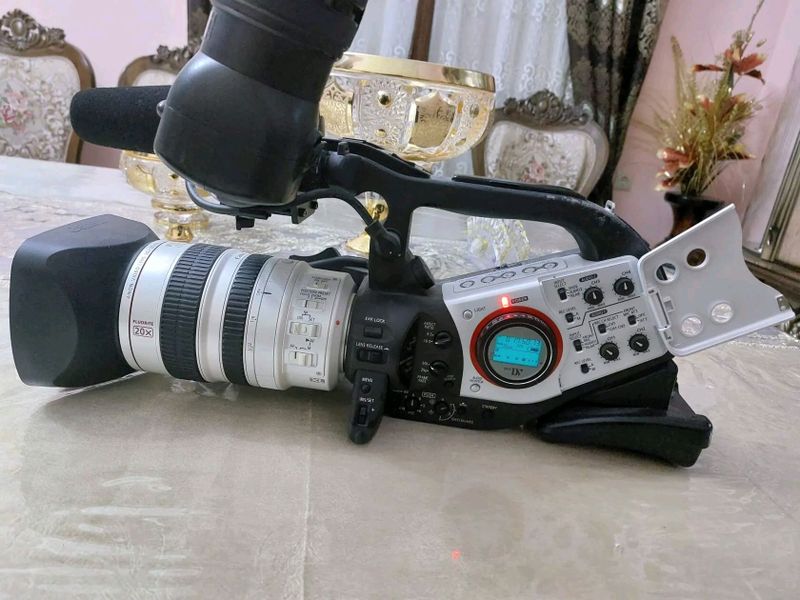 CANON VIDEO KAMERA HD FORMAT CANON VIDEO KAMERA HD FORMAT