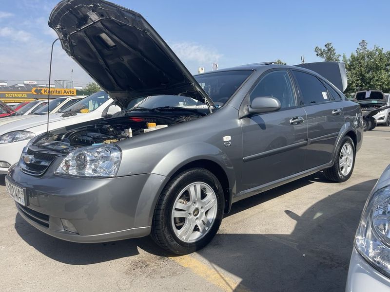 Lasetti 1.6Avtomat Lasetti 1.6Avtomat