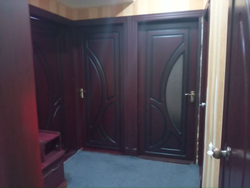 Продаётся квартира 3 комнатный Продаётся квартира 3 комнатный