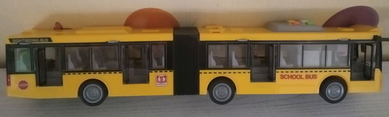 автобус игрушечный