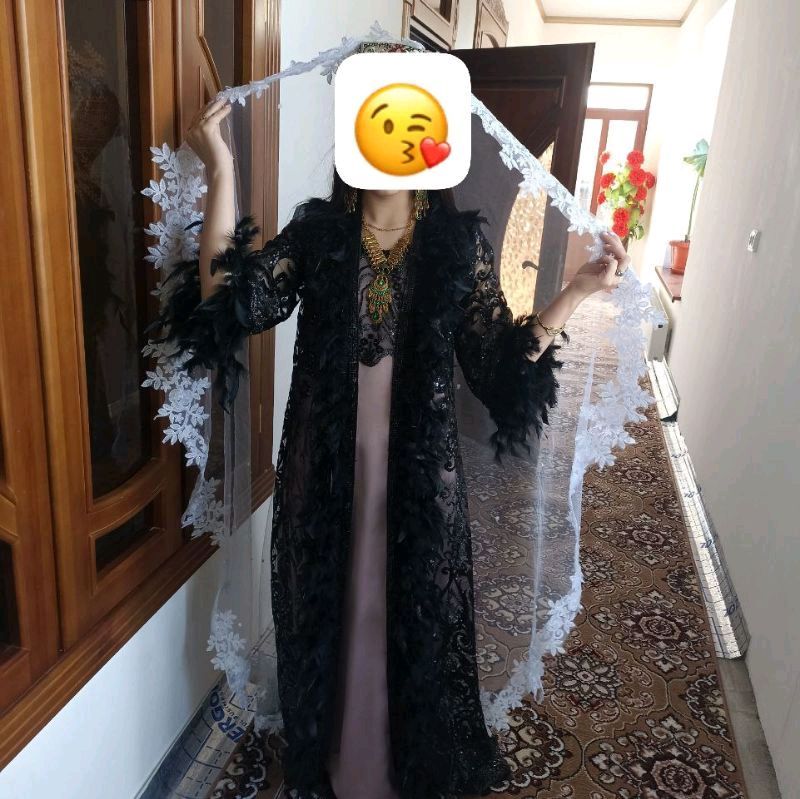 kelinlik libosi sotiladi