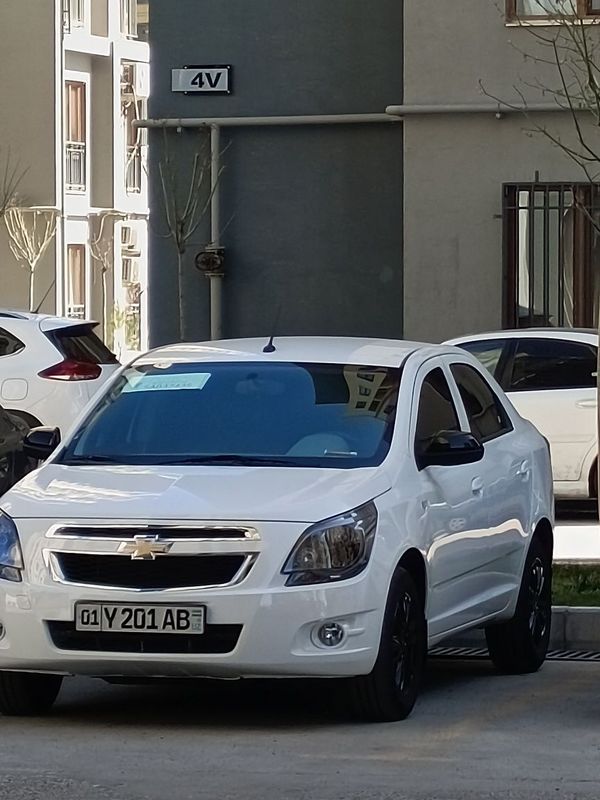 Kobilt midnight 4/ aftamat Yili: 2025 Yurgani: 7000 Kraska: tozza Nav Kobilt midnight 4/ aftamat Yili: 2025 Yurgani: 7000 Kraska: tozza Nav