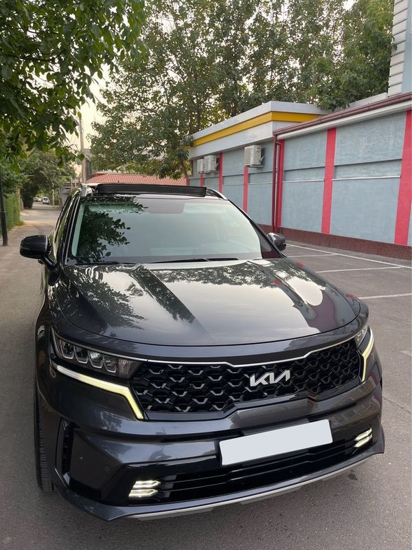 KIA Sorento 2.5 AWD KIA Sorento 2.5 AWD