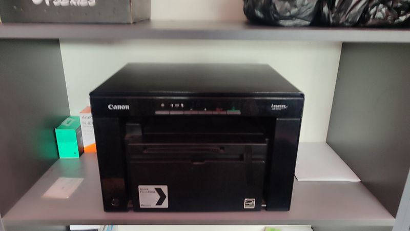 Три в одном Canon MF 3010 сотилади! Три в одном Canon MF 3010 сотилади!