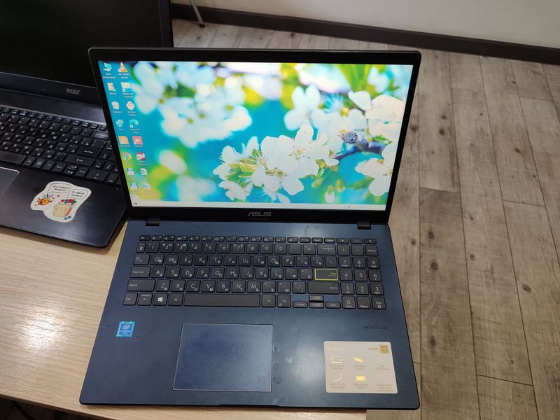 ASUS e510 intel celeron ASUS e510 intel celeron