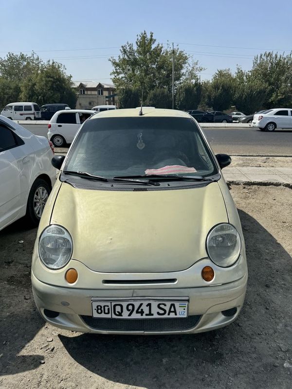 Matiz sotiladi, holati yaxshi Matiz sotiladi, holati yaxshi