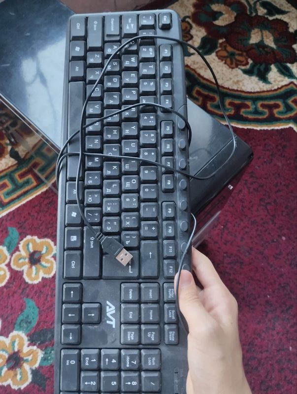 Kompyuter arzon narxini kelishamiz Kompyuter arzon narxini kelishamiz