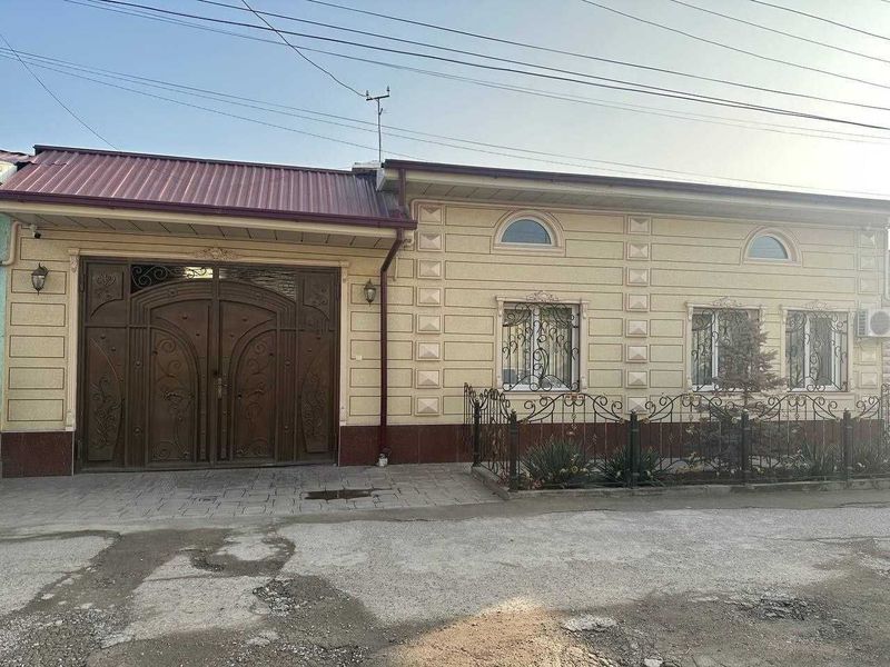 Продам Частный Дом с участком 4 сотки махалля Мумтоз Продам Частный Дом с участком 4 сотки махалля Мумтоз