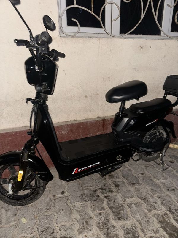 Skuter eleltroni arzon