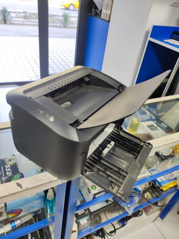 Yangi printer srochna Yangi printer srochna