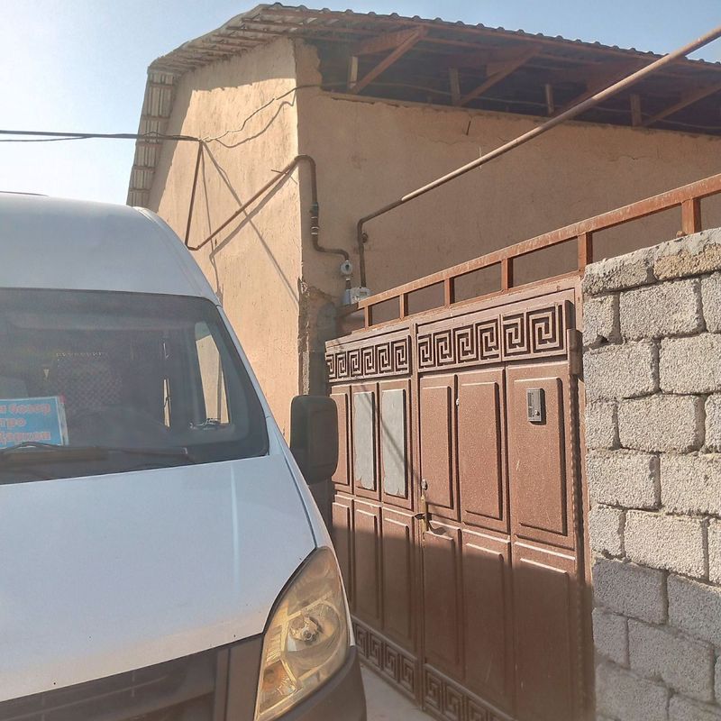 Nazarbek toqmachda uy sotiladi Nazarbek toqmachda uy sotiladi