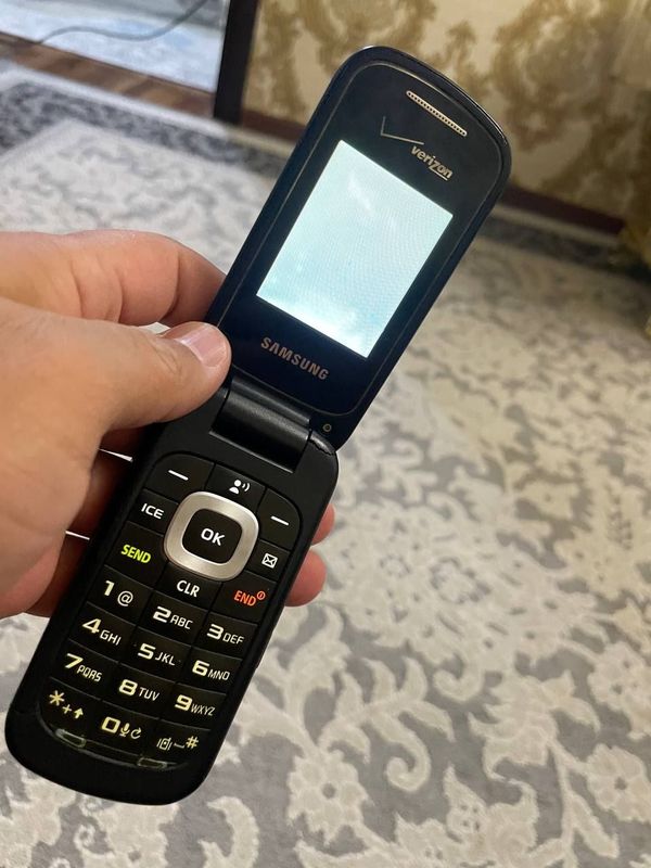 Samsung Gusto 3 perfectum USA Samsung Gusto 3 perfectum USA