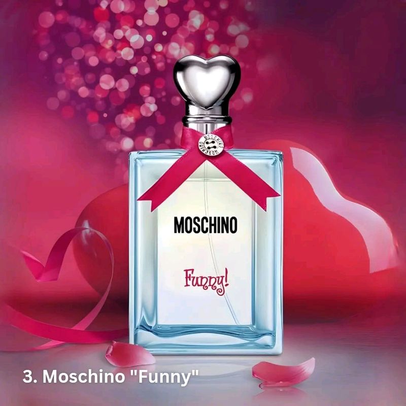 moschino ayollar atiri moschino ayollar atiri