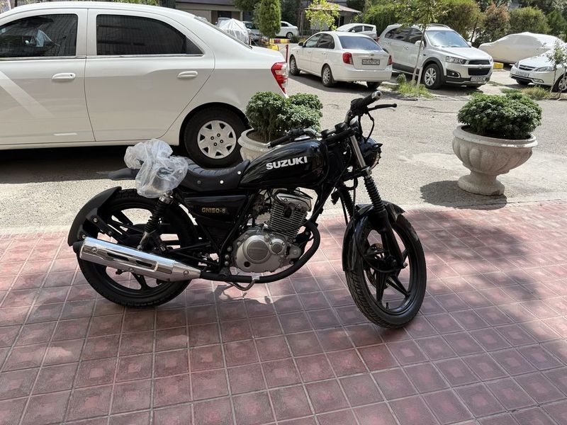 Suzuki yaponiya original 100%