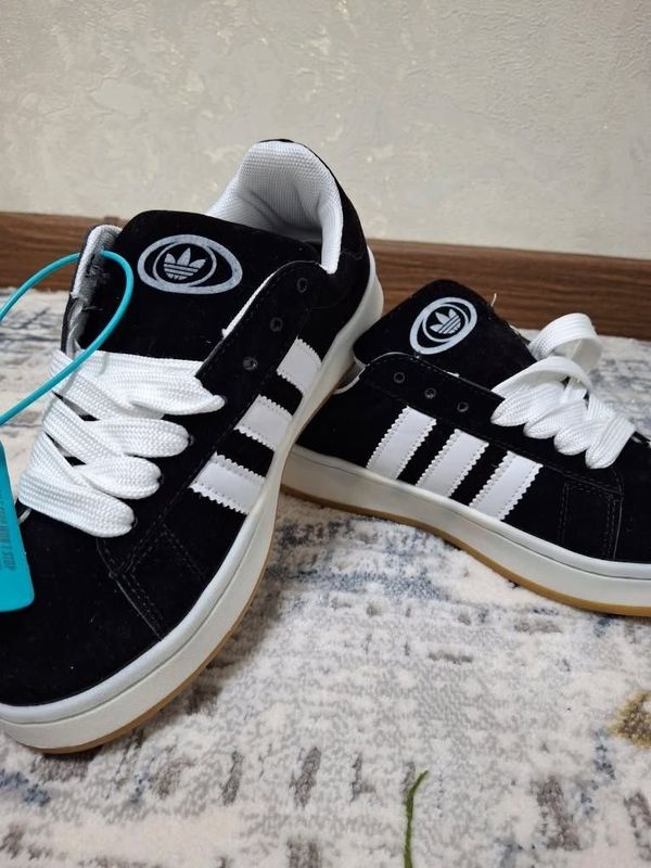 Adidas campus black