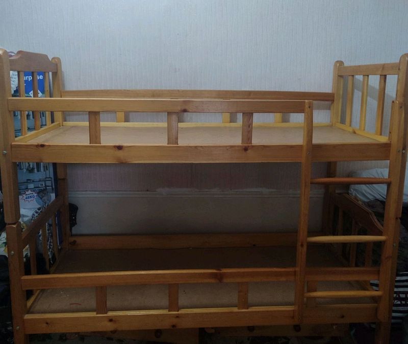 Детский кровать двух этажный