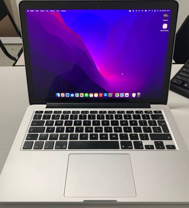Macbook pro 13 MacOS Monterey Macbook pro 13 MacOS Monterey