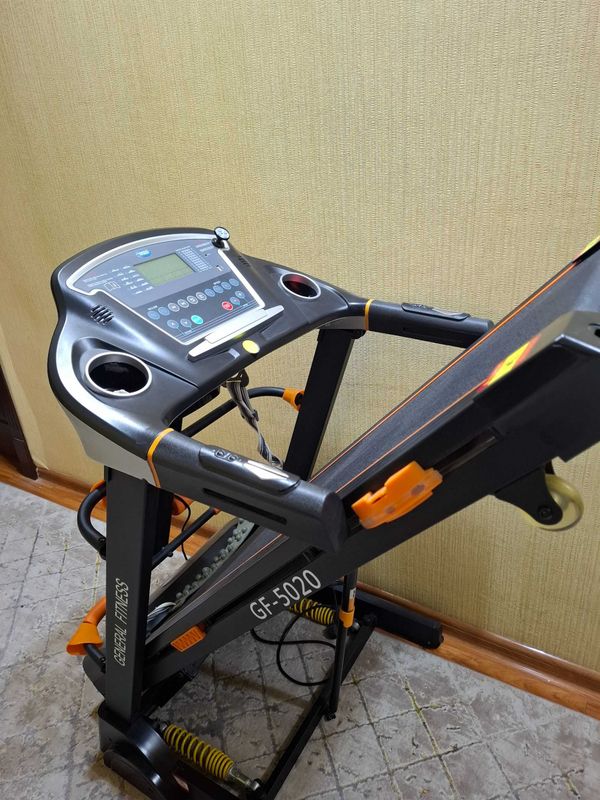 Беговая дорожка GF 5020