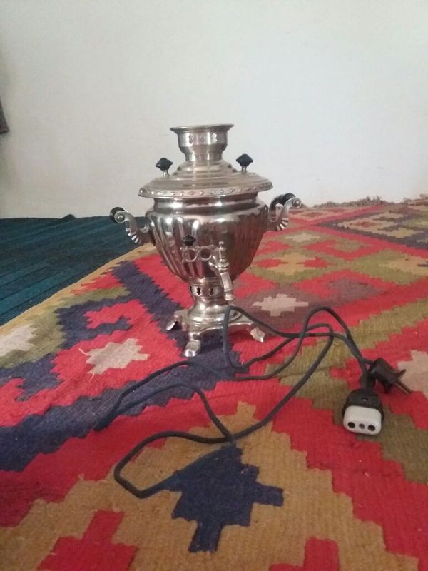 Samovar sotiladi