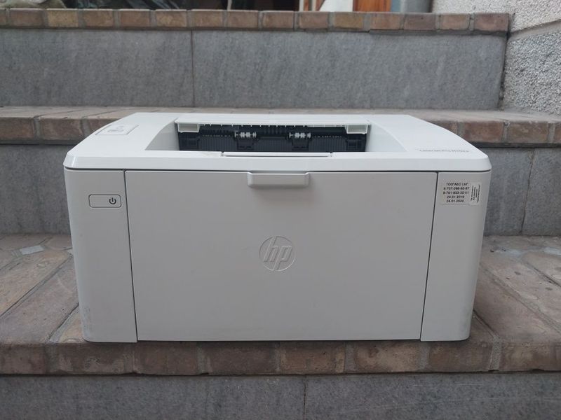 Hp printer sotiladi holati yaxshi yangidek hali kop ishlatilmagan Hp printer sotiladi holati yaxshi yangidek hali kop ishlatilmagan