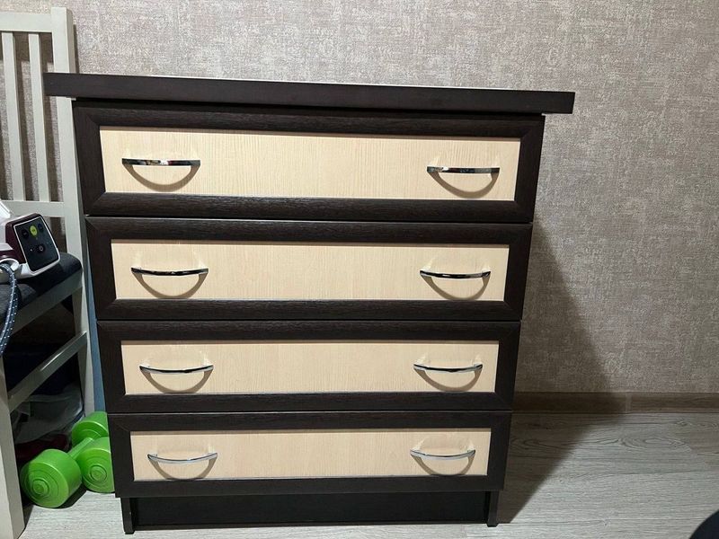 Mebel sotiladi kelish trib qlib beramiz Mebel sotiladi kelish trib qlib beramiz