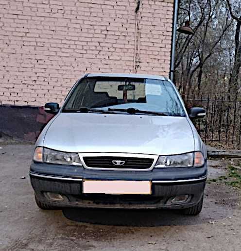 Daewoo NEXIA, "серебристый хамелеон", 1.5 GLE, SOHC, 2001 год Daewoo NEXIA, "серебристый хамелеон", 1.5 GLE, SOHC, 2001 год