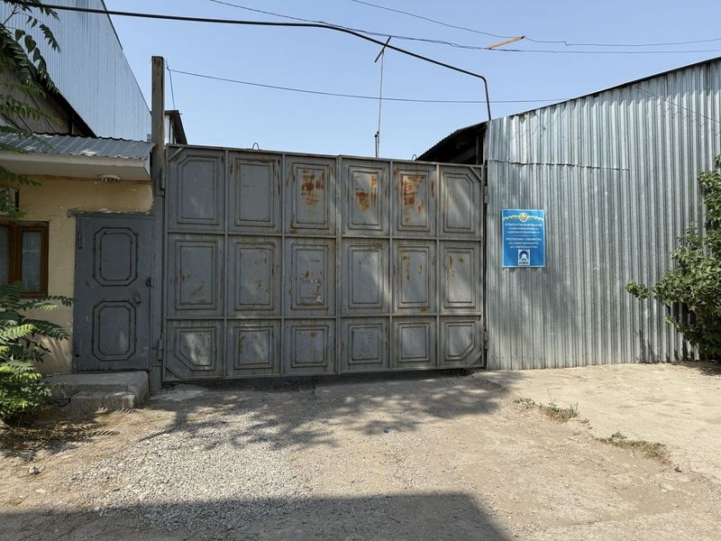 Jomiy bozor yaqinida OMBORXONA ijaraga beriladi Jomiy bozor yaqinida OMBORXONA ijaraga beriladi
