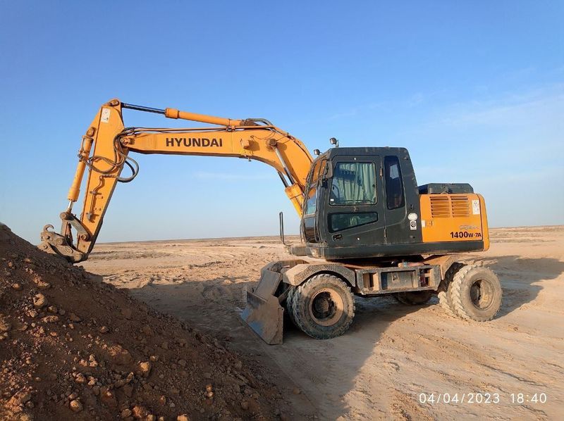 Hyundai 1400 yli:2009