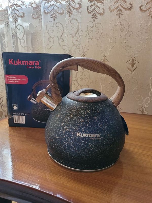 Чайник со свистом Kukmara Чайник со свистом Kukmara