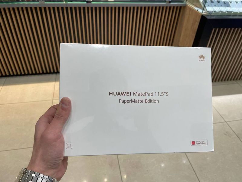 Продается новй упаковке плашет Huawei matePad 11.5 S