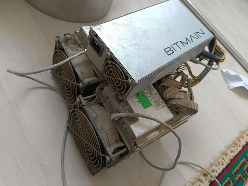 Onlayn pul ishlidigan aparat sotiladi Onlayn pul ishlidigan aparat sotiladi