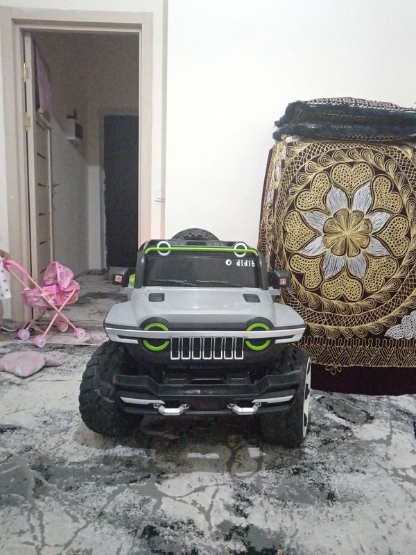 Jeep mashina bolalar uchun Jeep mashina bolalar uchun