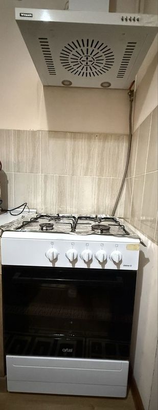 Газ плита ва витечка сотилади Газ плита ва витечка сотилади