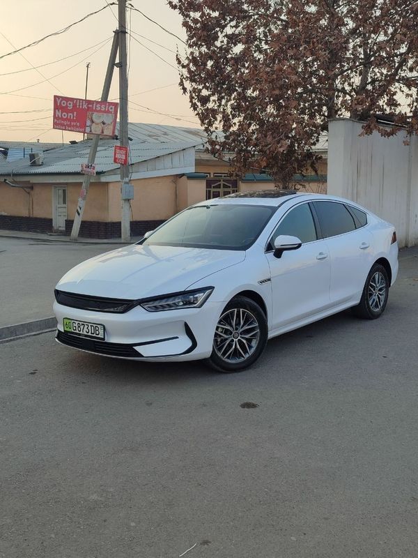 Byd qin plus elektromobil Byd qin plus elektromobil