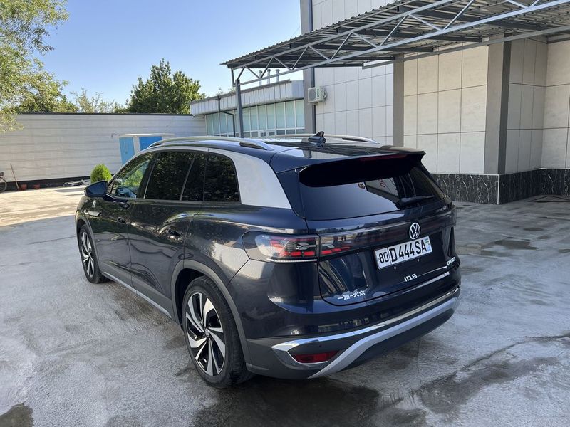 Volkswagen ID 6 cross Volkswagen ID 6 cross