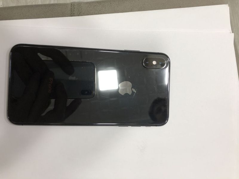 Iclaud esmdan chiqib qogan Iphone xs max holati ideal Iclaud esmdan chiqib qogan Iphone xs max holati ideal