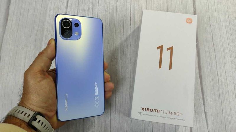 xiaomi 11 lite 5G 6/128 2sim imei 100% pasportga, xolati 10/10 ideal xiaomi 11 lite 5G 6/128 2sim imei 100% pasportga, xolati 10/10 ideal